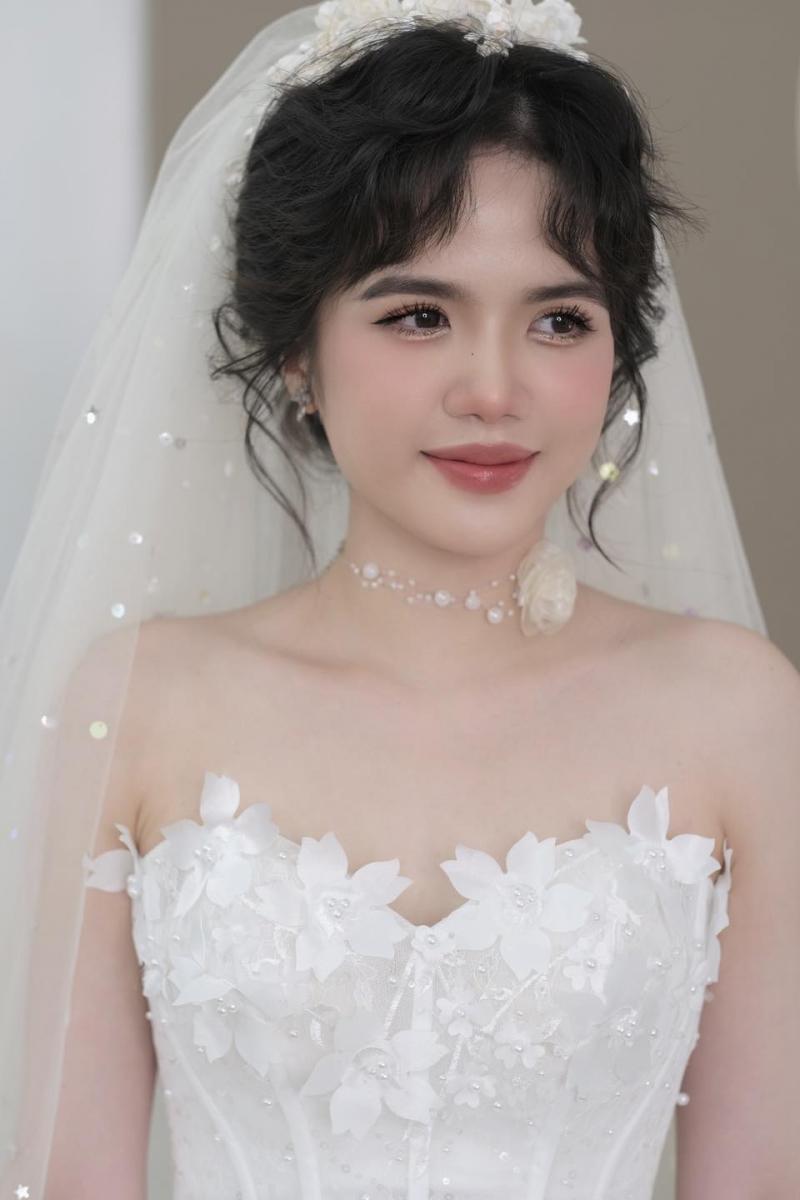 Top 7 Tiệm trang điểm cô dâu nổi bật nhất tại TP. Rạch Giá, Kiên Giang