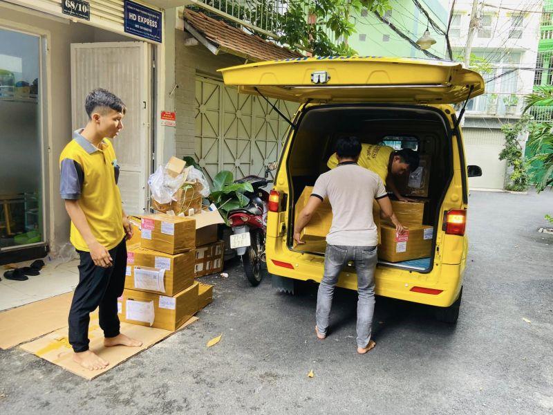 Top 9 dịch vụ vận chuyển hàng hóa đi Trung Quốc uy tín tại TP.HCM