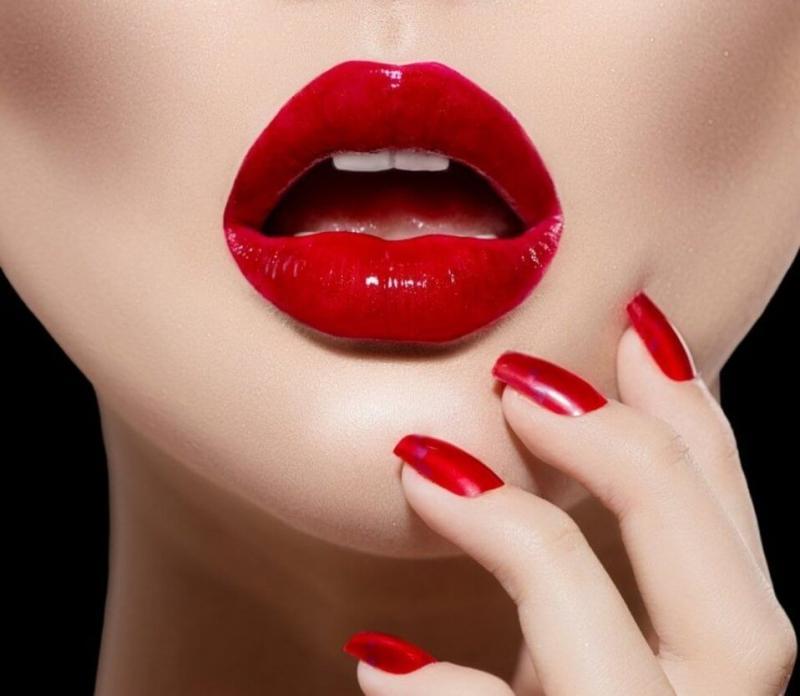12 Màu son hoàn hảo để làm quà tặng trong dịp Valentine Trắng