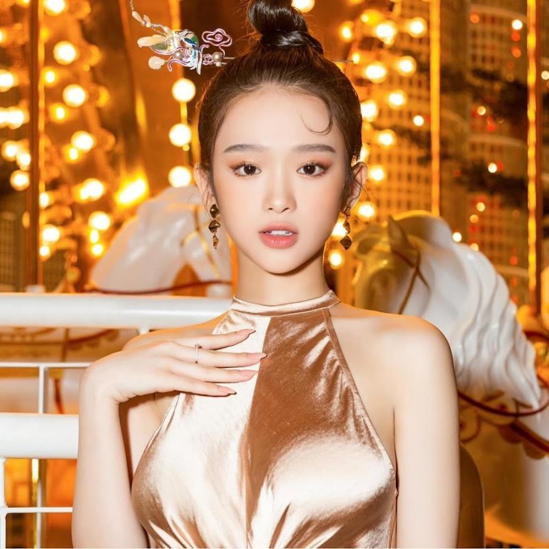 Top 10 cô gái Việt xinh đẹp nhất trên Instagram