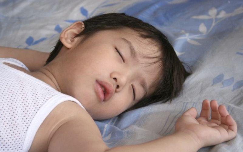 Khám phá nguyên nhân và giải pháp hiệu quả cho tình trạng trẻ ngủ ngáy