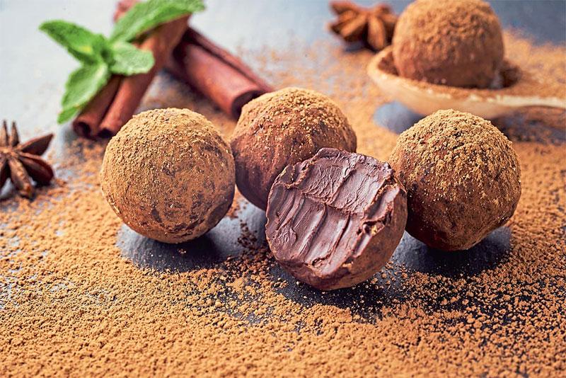 4 công thức làm Chocolate truffle tuyệt vời cho Lễ Tình nhân