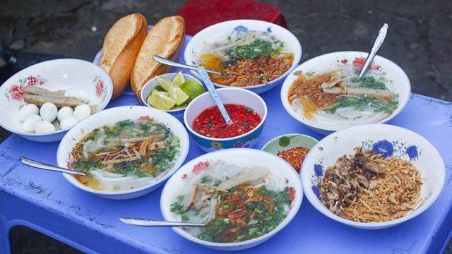 Khám phá 10 món ăn vặt Đà Nẵng chỉ với 20.000 đồng