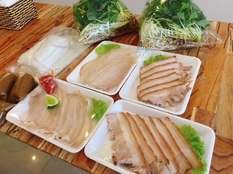Khám phá 9 quán bánh tráng cuốn thịt quay ngon nhất tại Huế