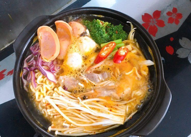 Top 9 quán mì cay nổi bật tại Huế khiến giới trẻ mê mẩn