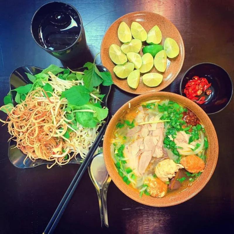 Top 5 quán bún bò Huế ngon nhất tại Thanh Hóa