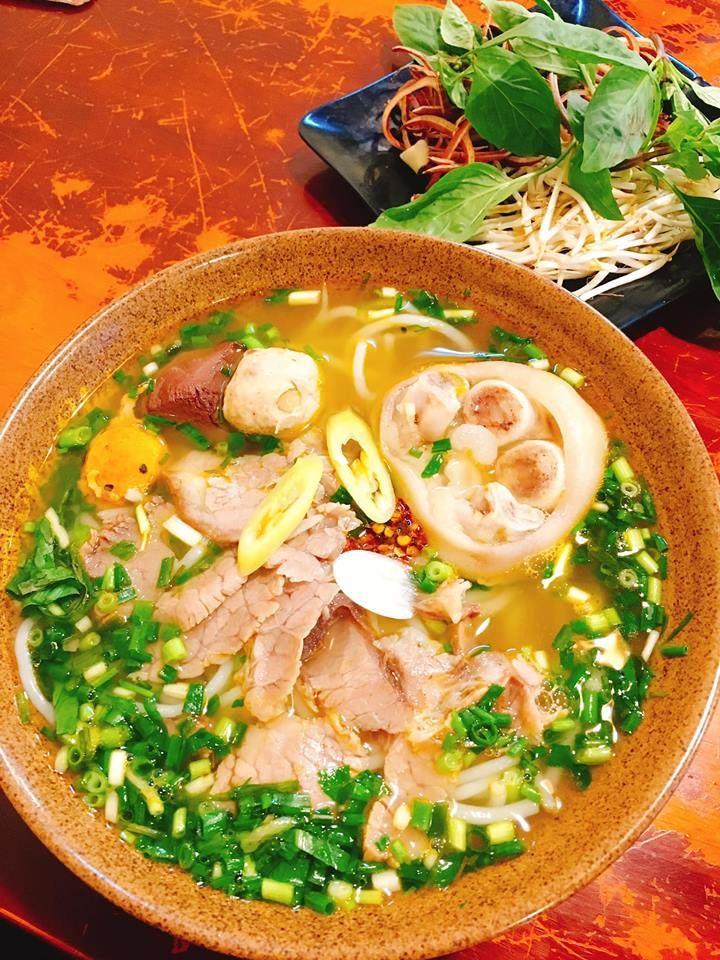 7 quán bún bò Huế ngon nhất tại Quận Hai Bà Trưng, Hà Nội