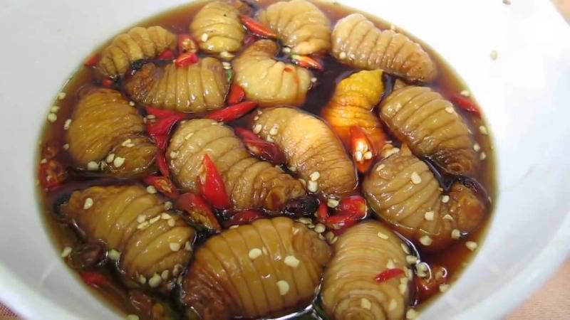 Top 13 Món ăn "kỳ quặc" nhất Việt Nam dưới góc nhìn của bạn bè quốc tế
