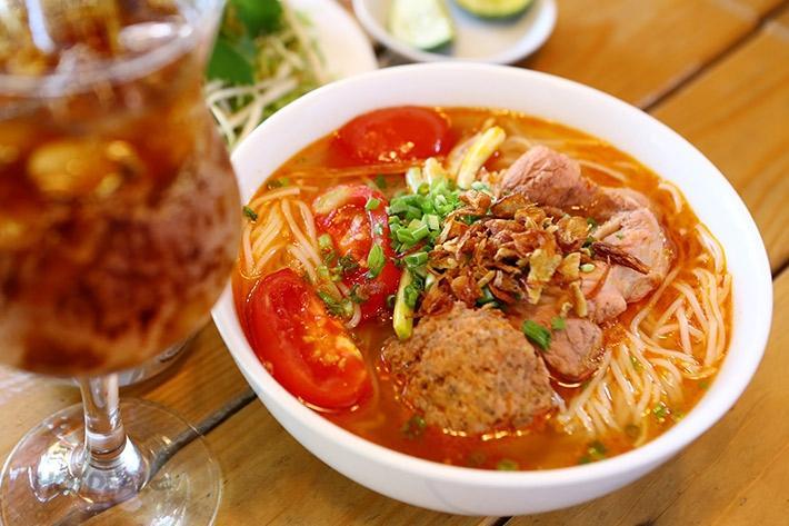 Khám Phá 13 Quán Ăn Chiều Tối Ngon Nhất Tại Vũng Tàu