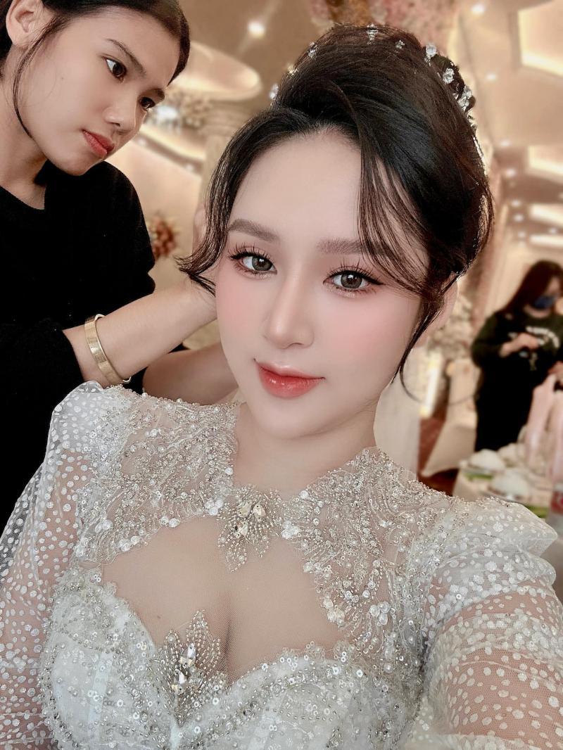 Top 9 Tiệm trang điểm cô dâu nổi bật nhất tại Nam Định