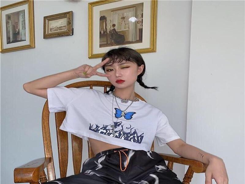 Khám Phá 9 Shop Áo Thun Croptop Được Yêu Thích Nhất Trên Instagram