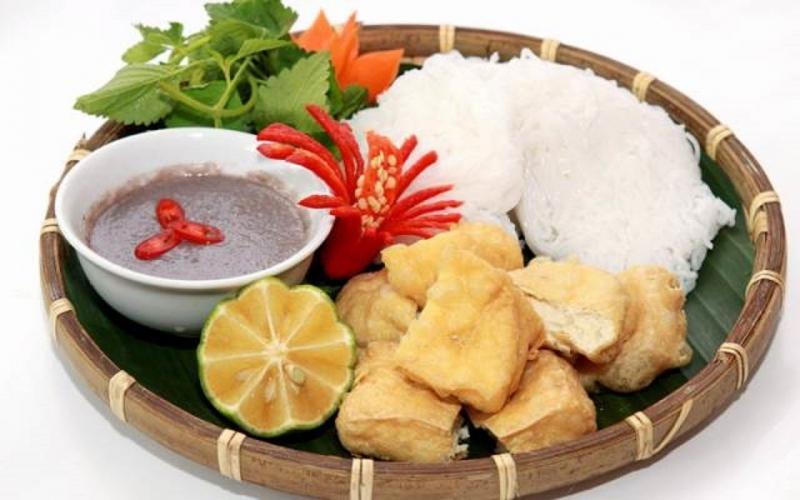Top 10 Món Ăn Đặc Sắc Nhất Chợ Cố Đạo, Quận Ngô Quyền, Hải Phòng