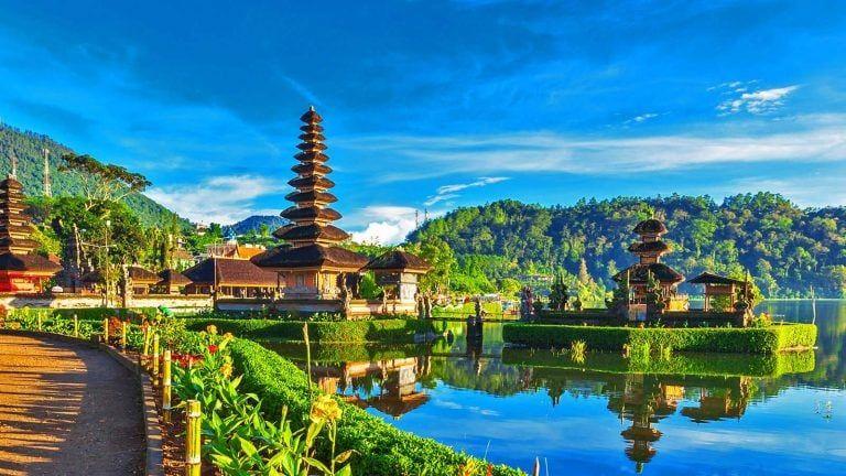 Top 10 hòn đảo tuyệt vời nhất trên thế giới hiện nay