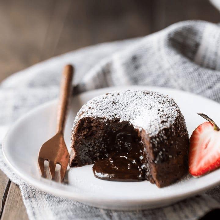 7 Địa Chỉ Bán Bánh Socola Lava Cake Ngon Nhất Tại TP. Hồ Chí Minh