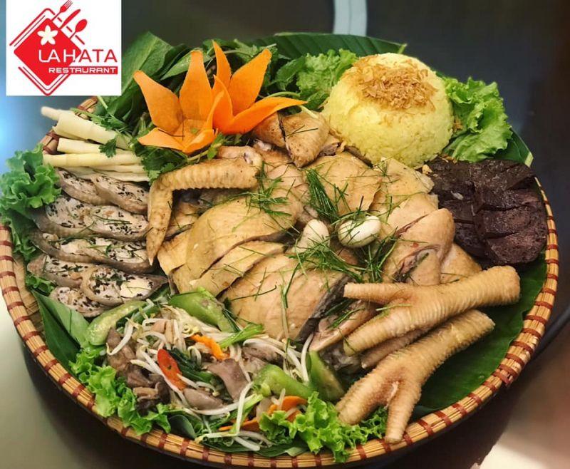 Top 8 địa chỉ ăn ngon không thể bỏ lỡ tại Dương Đình Nghệ, Cầu Giấy, Hà Nội