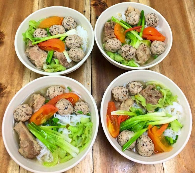 Top 11 Quán Bún Mọc Ngon Nhất Sài Gòn