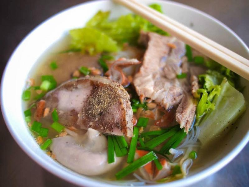 Top 5 Quán bánh ướt lòng gà ngon nhất tại TP. HCM