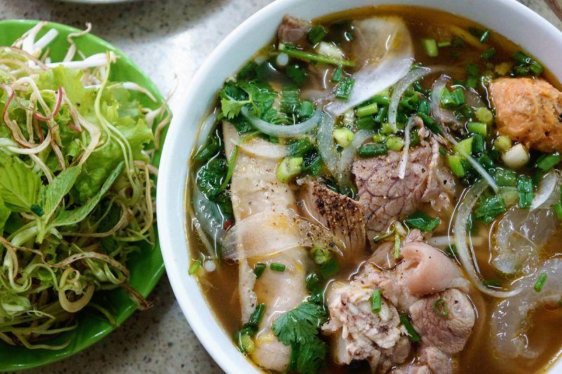 Top 9 quán bún bò Huế ngon tại quận Phú Nhuận, TP. HCM