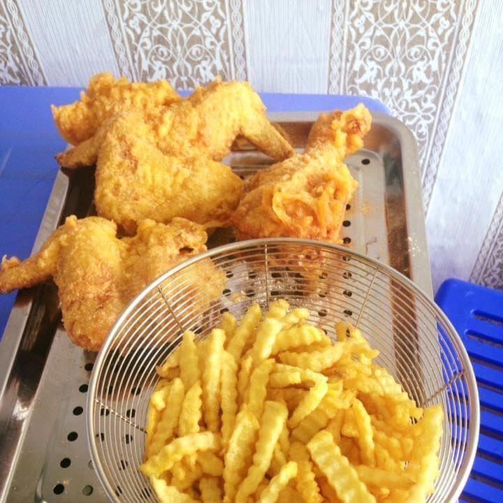 Top 10 Quán ăn vặt nổi tiếng ở Hải Phòng