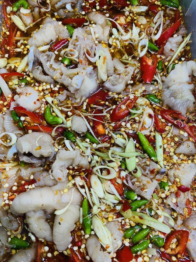 Top 7 địa điểm thưởng thức chân gà sả tắc và chân gà sốt Thái ngon khó cưỡng tại Đà Nẵng