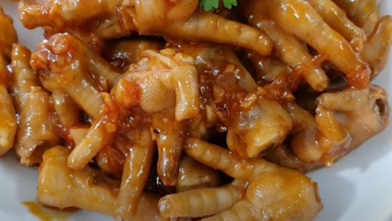 Khám phá công thức chân gà sốt me chua ngọt, hương vị khó cưỡng