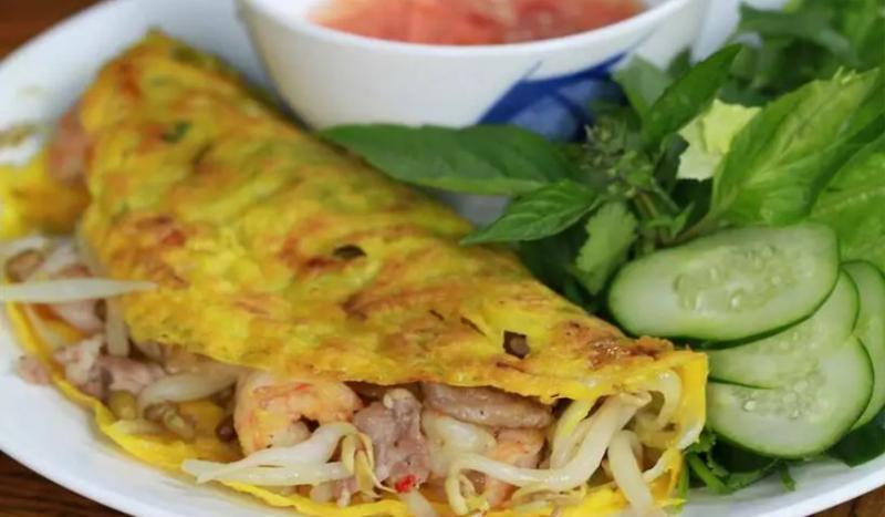 Top 10 Thương hiệu bánh xèo nổi tiếng thu hút tín đồ ẩm thực tại TP. HCM