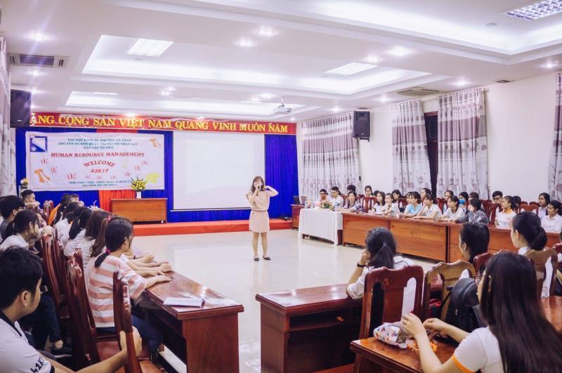 Top 3 trường đại học tại Đà Nẵng đào tạo ngành Quản trị nhân lực uy tín nhất