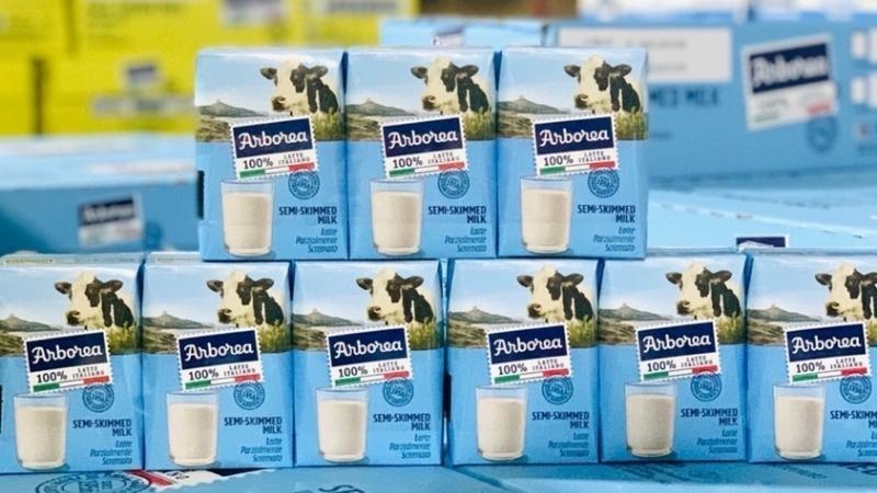 Sữa tươi Arborea phù hợp cho bé từ bao nhiêu tuổi và có hỗ trợ tăng cân không?