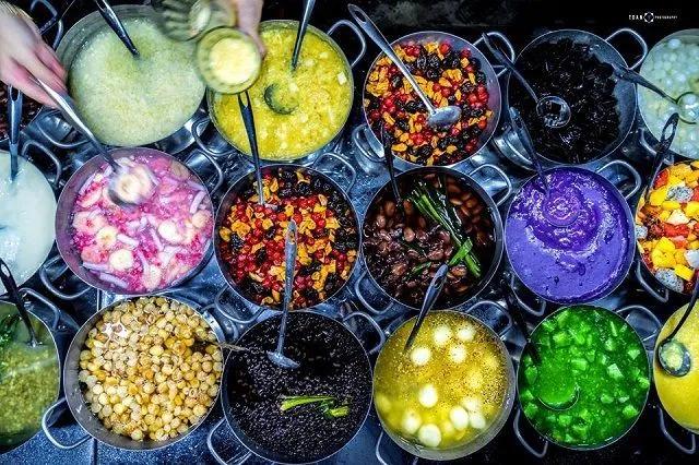 Top 10 Đặc sản không thể bỏ qua khi ghé thăm Huế
