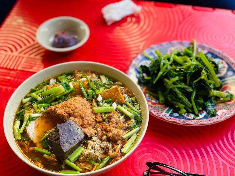 Top 10 Quán Canh Bún Ngon Nhất TP. HCM