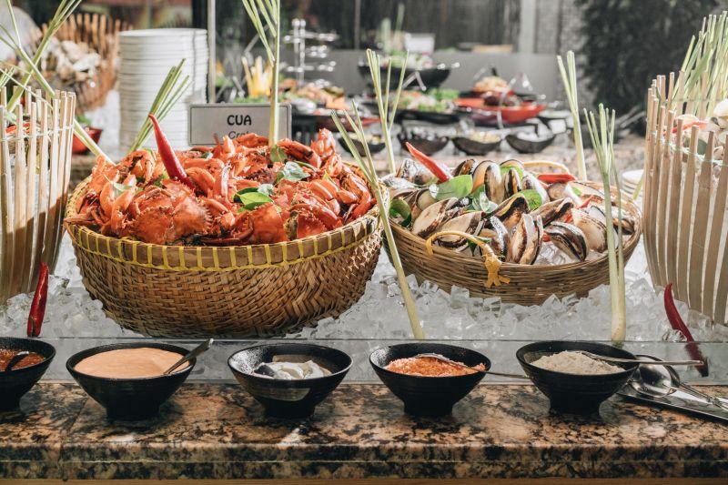 Top 9 nhà hàng buffet hải sản tuyệt vời nhất tại Quận 1, TP. HCM