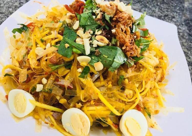 Top 9 địa chỉ bán bánh tráng trộn ngon nhất tại Đà Nẵng