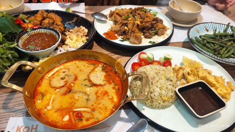 Khám phá 9 quán ăn ngon tại Như Quỳnh, Gia Lâm