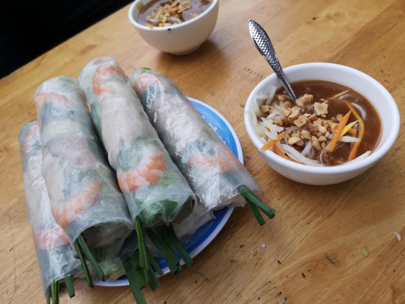 Top 5 Quán Gỏi Cuốn Ngon Nhất Quận 10, TP.HCM