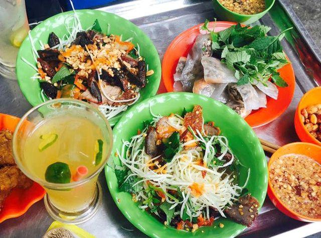 Top 8 Thương hiệu khu phố ẩm thực nổi tiếng Hà Nội