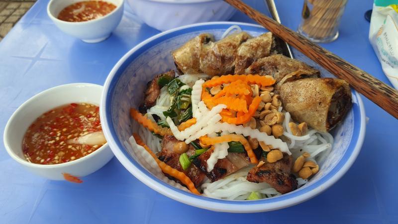 Top 5 quán bún thịt nướng ngon nhất tại Quận 1, TP. HCM