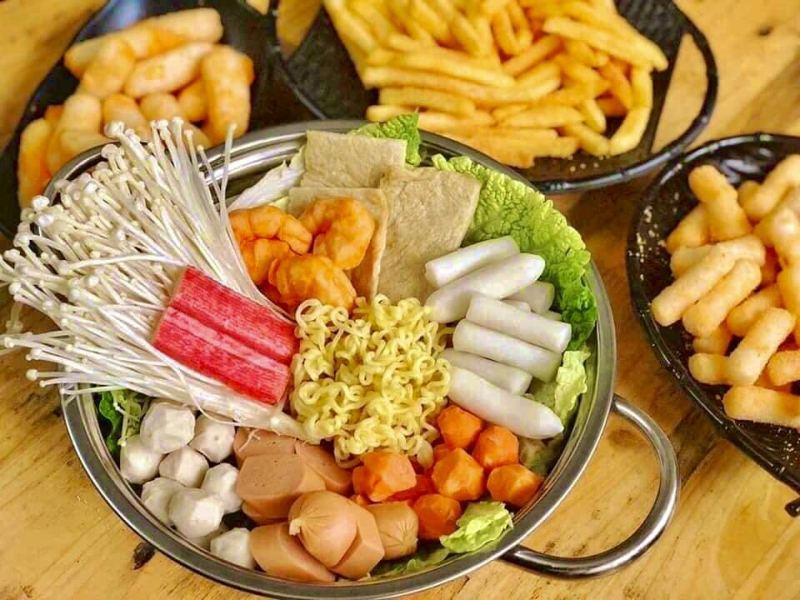 Top 6 quán ăn vặt nổi tiếng tại Cao Bằng mà bạn nên thử
