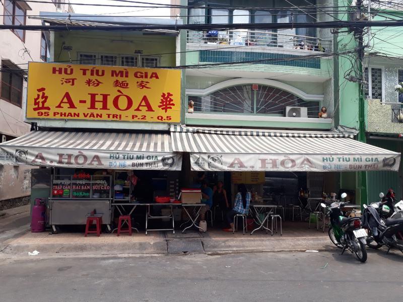 Top 17 địa chỉ hoành thánh ngon nhất tại TP. HCM
