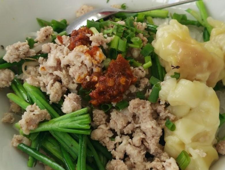 Top 8 quán hủ tiếu hấp dẫn tại quận 4, TP.HCM
