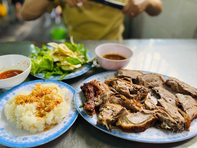 Top 9 quán ăn nổi bật trên đường Bùi Thị Xuân, Thừa Thiên Huế