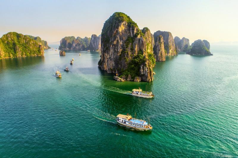 Top 10 Bài Thơ Về Quảng Ninh Được Yêu Thích Nhất