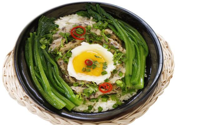 Khám phá 12 quán cơm thố ngon nhất Đà Nẵng
