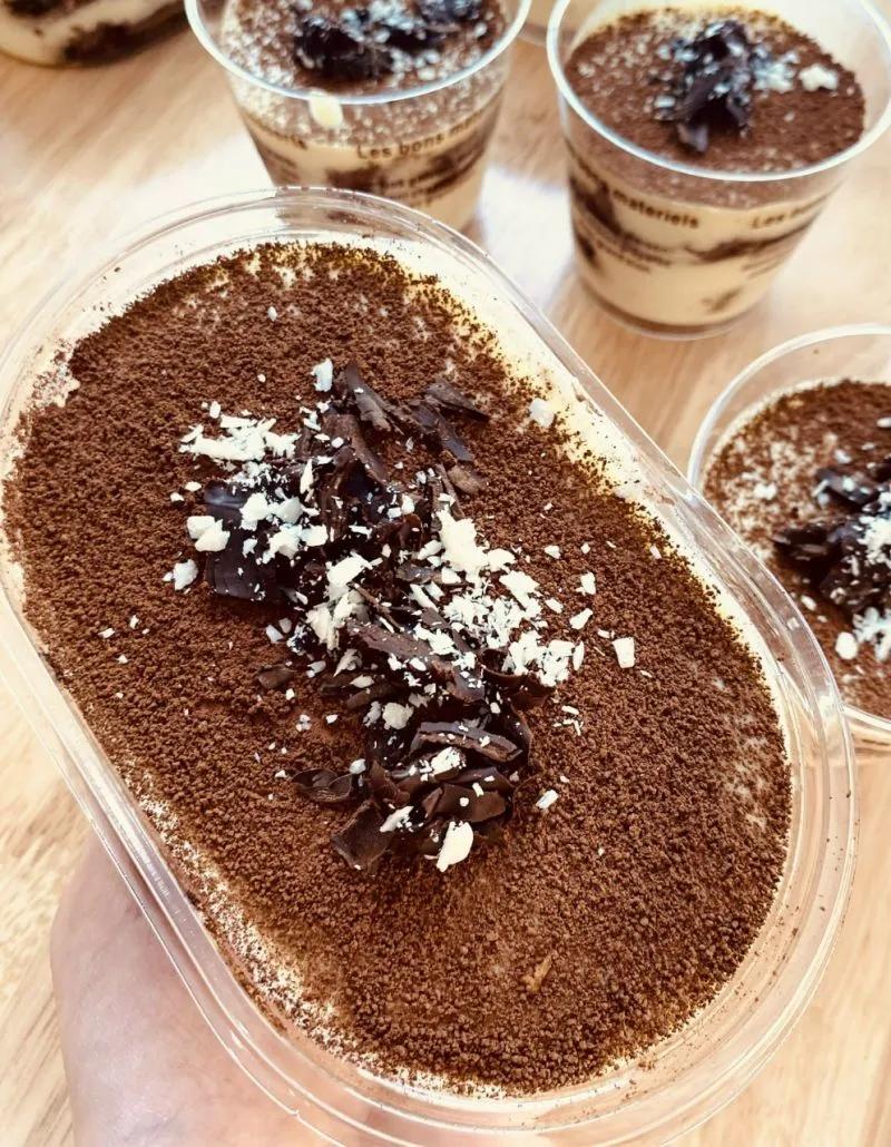 Top 4 Tiệm bánh kem được yêu thích nhất trên đường Lạc Long Quân, Tây Hồ, Hà Nội
