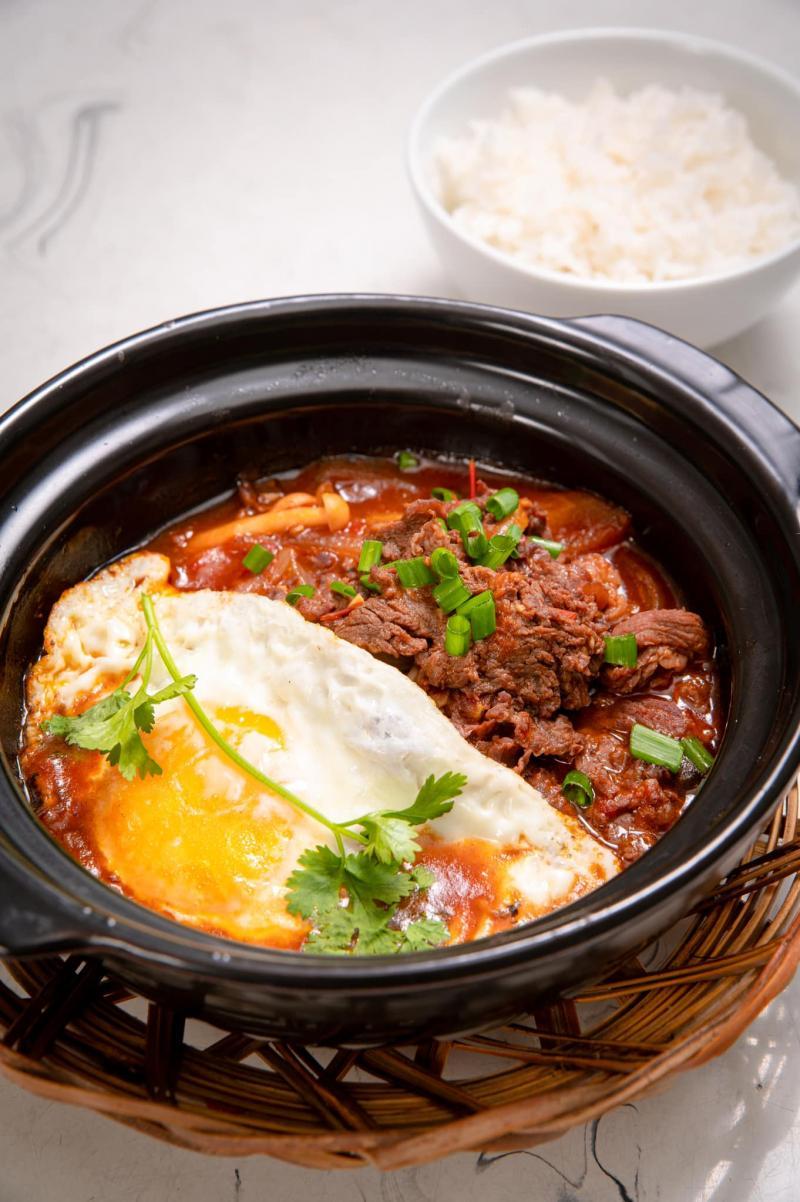 Top 12 Quán bánh mì chảo vừa ngon vừa rẻ ở Sài Gòn