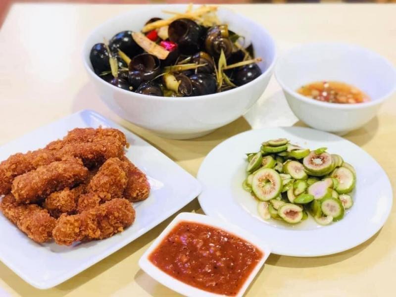 Khám Phá Top 10 Quán Ăn Vặt Ngon Nhất Quận Hai Bà Trưng, Hà Nội