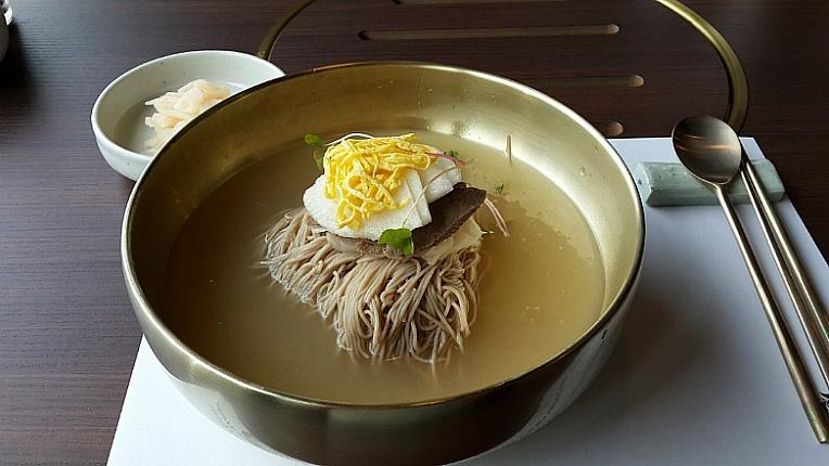 Top 7 Quán mì lạnh nổi tiếng tại Phú Nhuận, TP. HCM