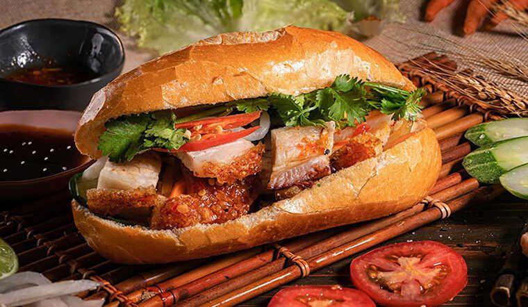 Khám Phá Top 8 Quán Bánh Mì Ngon Nhất Quận 5, TP. HCM