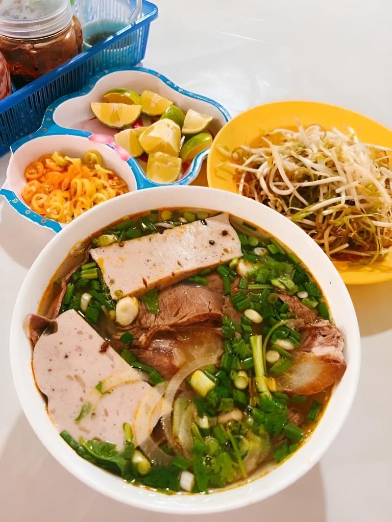 Top 11 Quán Bún Bò Huế Ngon Nhất Vũng Tàu