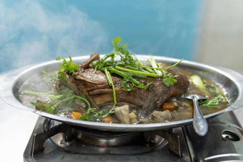 Top 5 quán lẩu gà ngon nổi tiếng tại Quận 5, TP. HCM