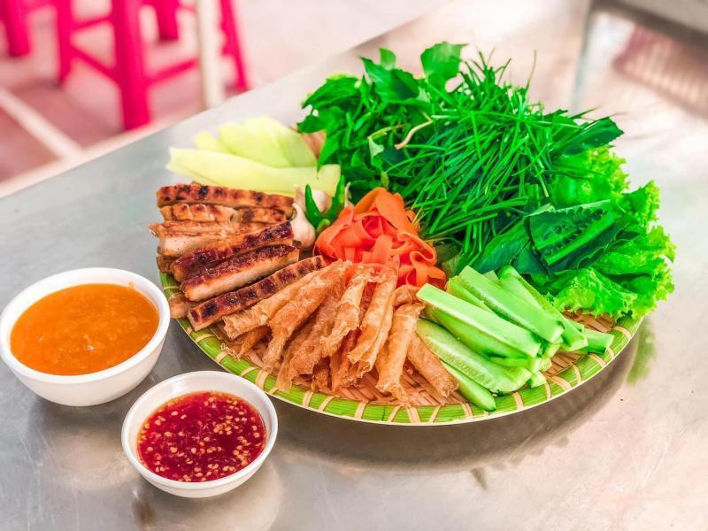 Top 8 địa chỉ thưởng thức nem nướng ngon nhất tại TP. Nha Trang, Khánh Hòa